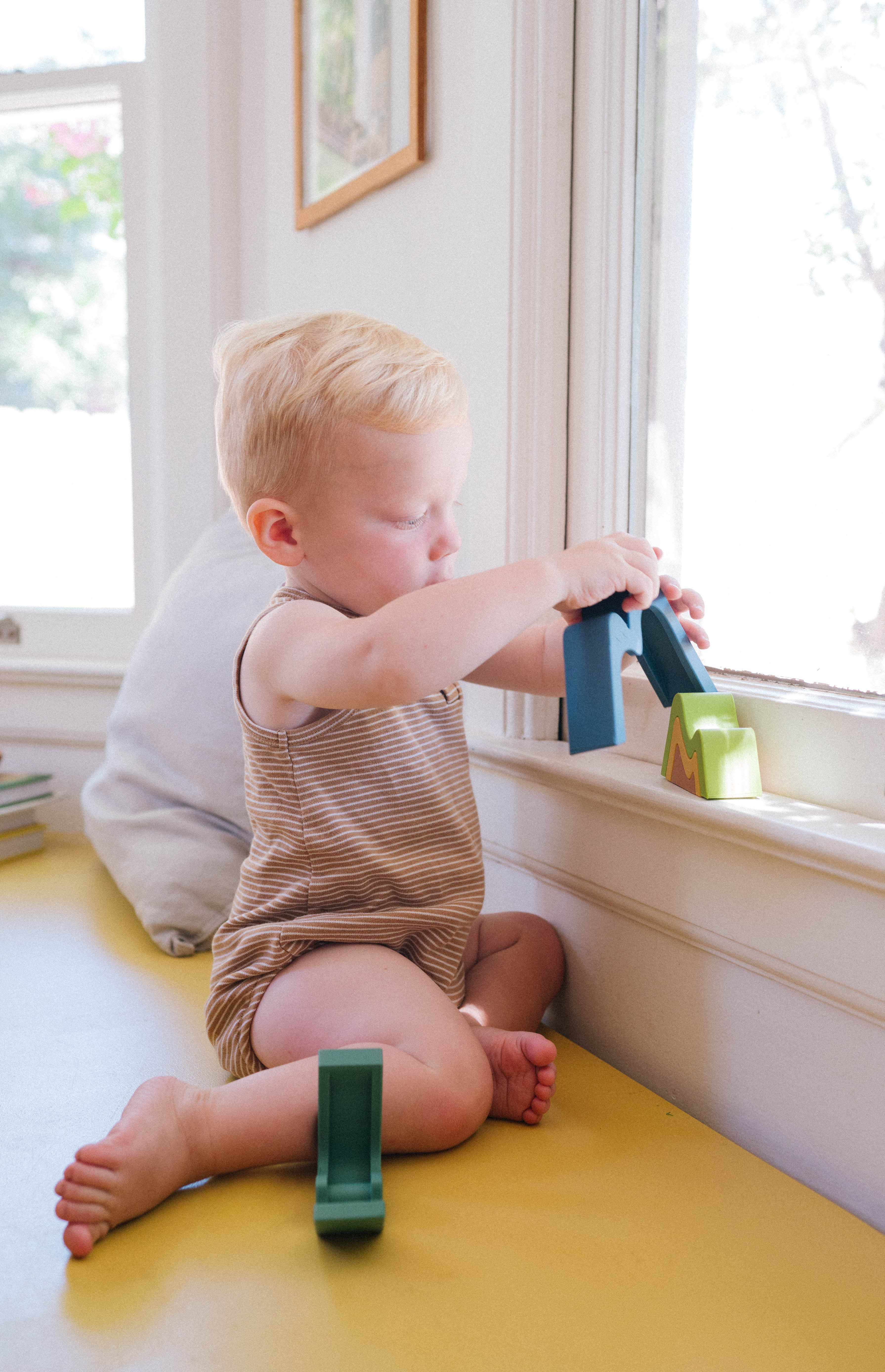 Silicone Mountain Stacking Toy - Bannor Toys