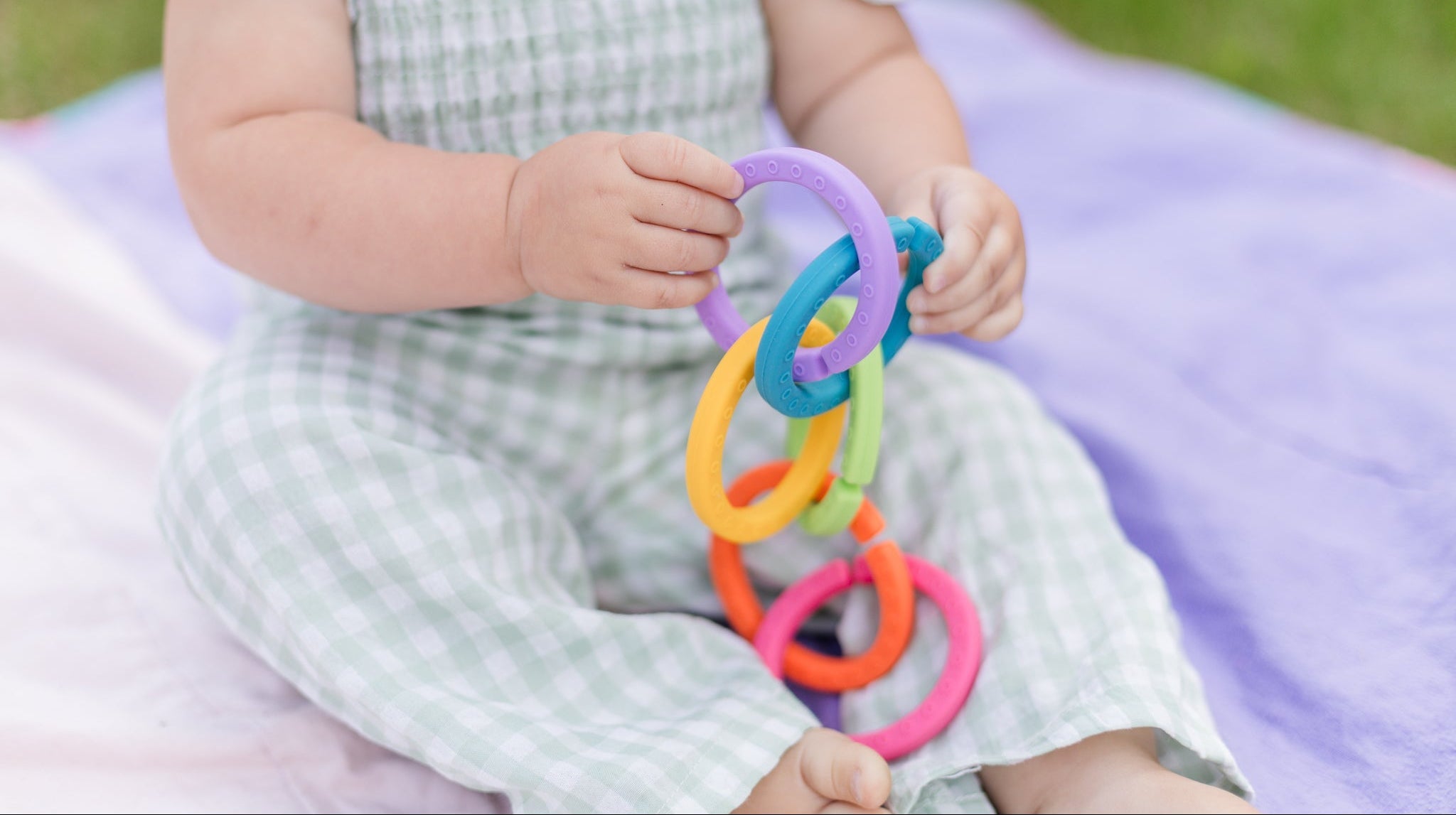 Silicone Ring Links - Confetti - Bannor Toys
