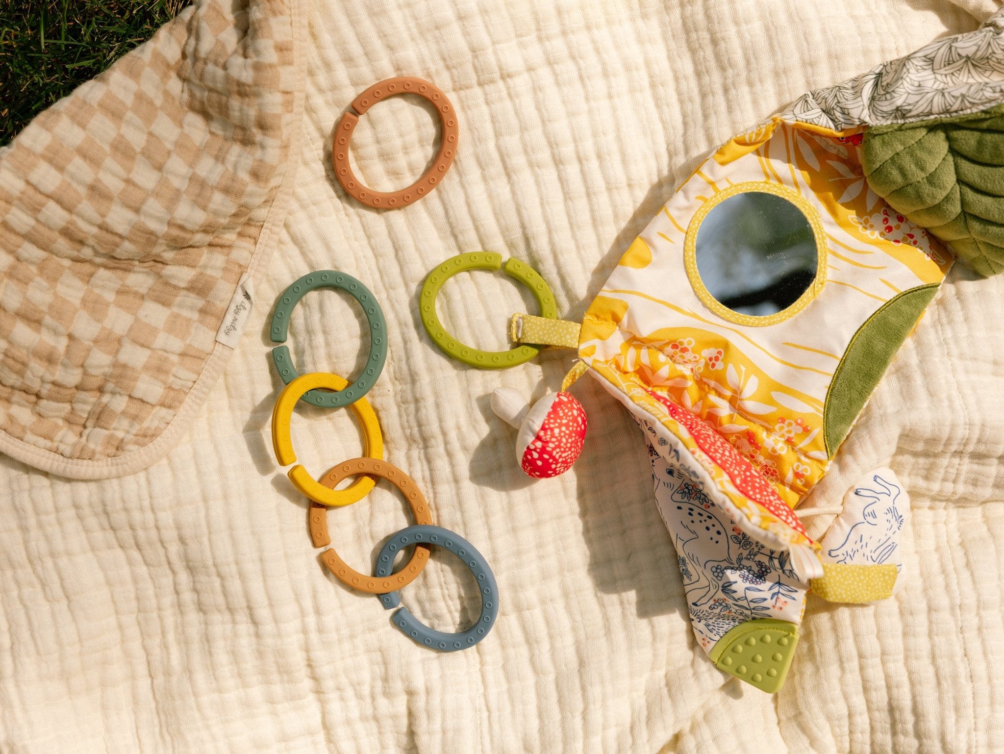 Silicone Ring Links - Mountain - Bannor Toys