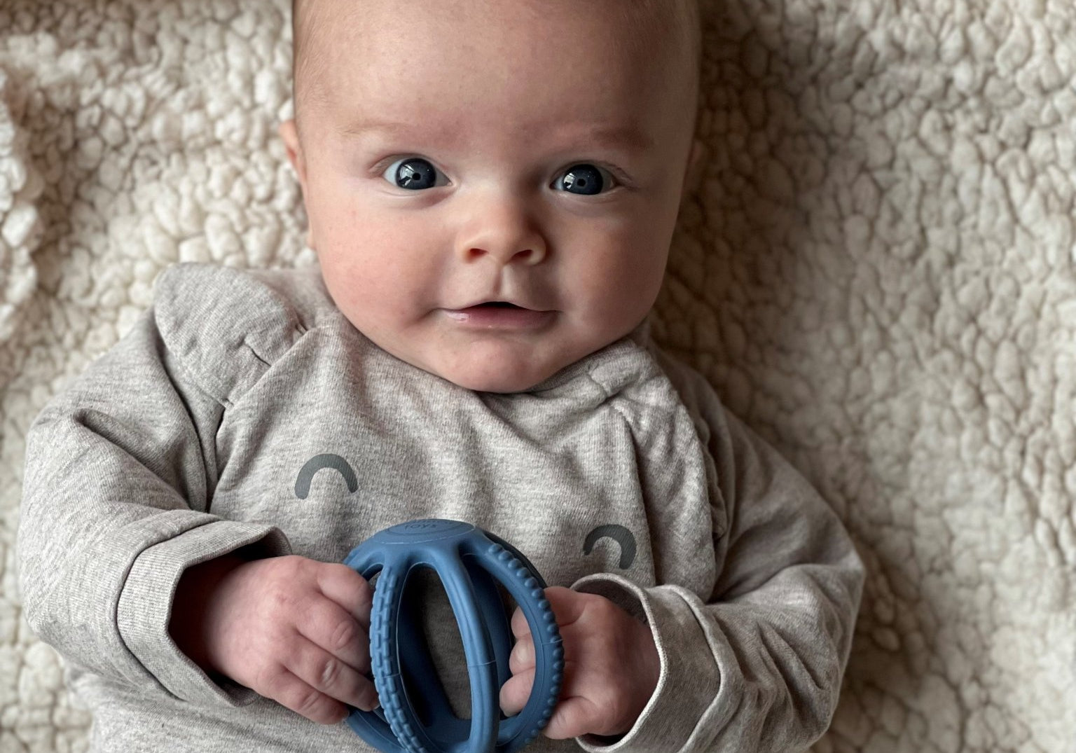 Silicone Sensory Teething Ball - Bannor Toys