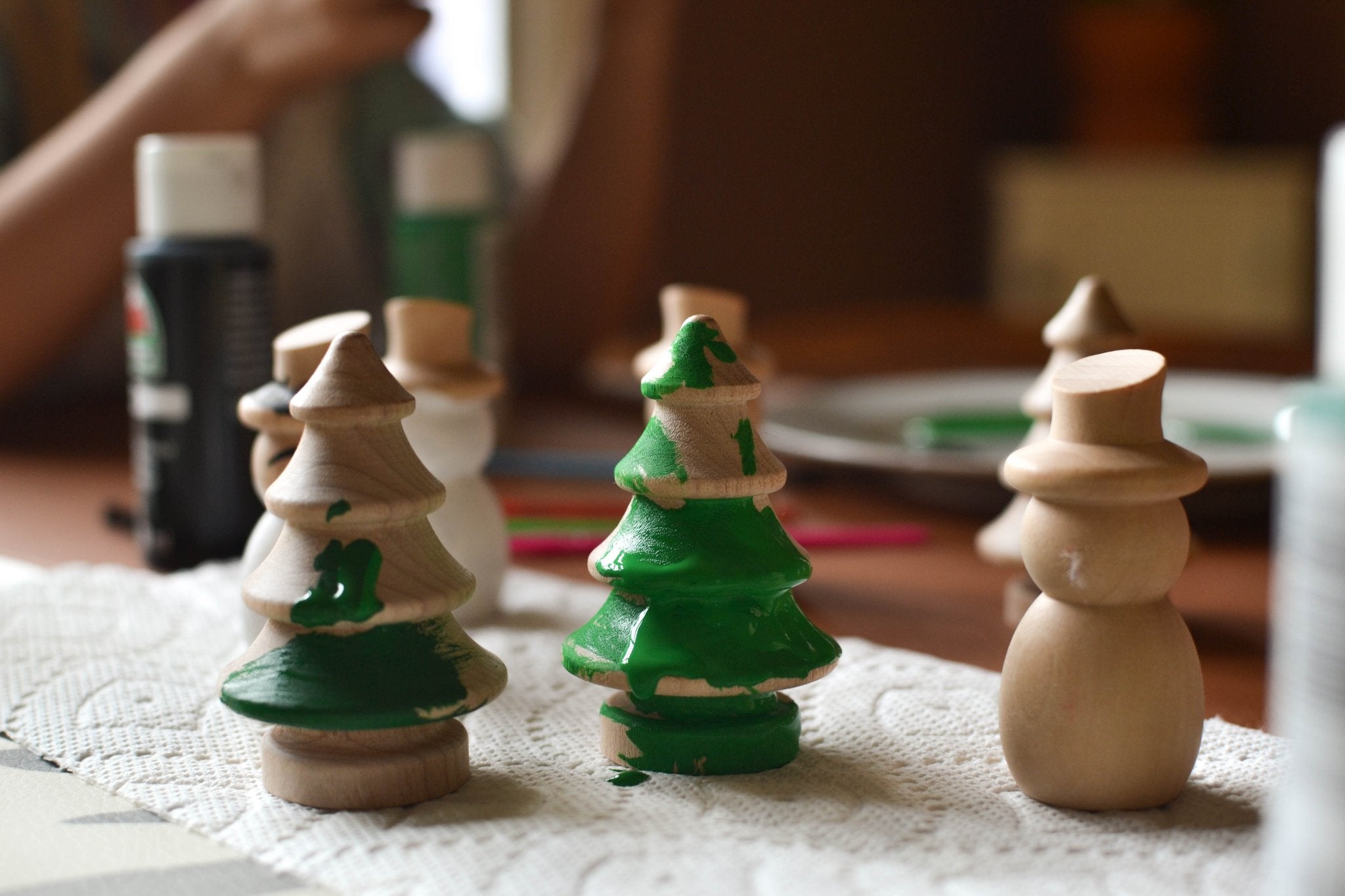 Wooden Paintables - Snowmen + Trees - Bannor Toys
